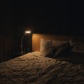Nieuwe collecties hotel-stijl gordijnen: luxe voor je slaapkamer